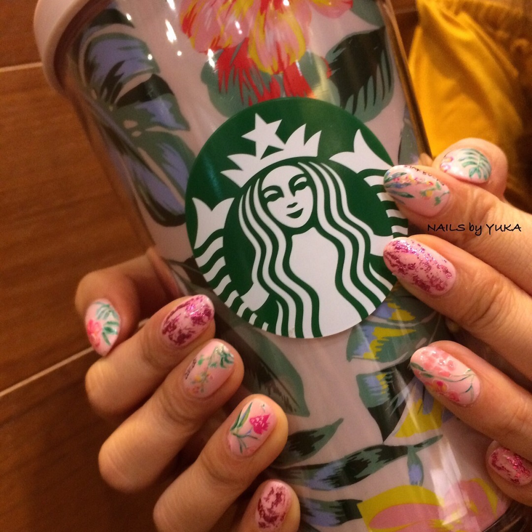 日本星巴克在Instagram新話題!STARBUCKQUEEN「星巴克指彩」超可愛