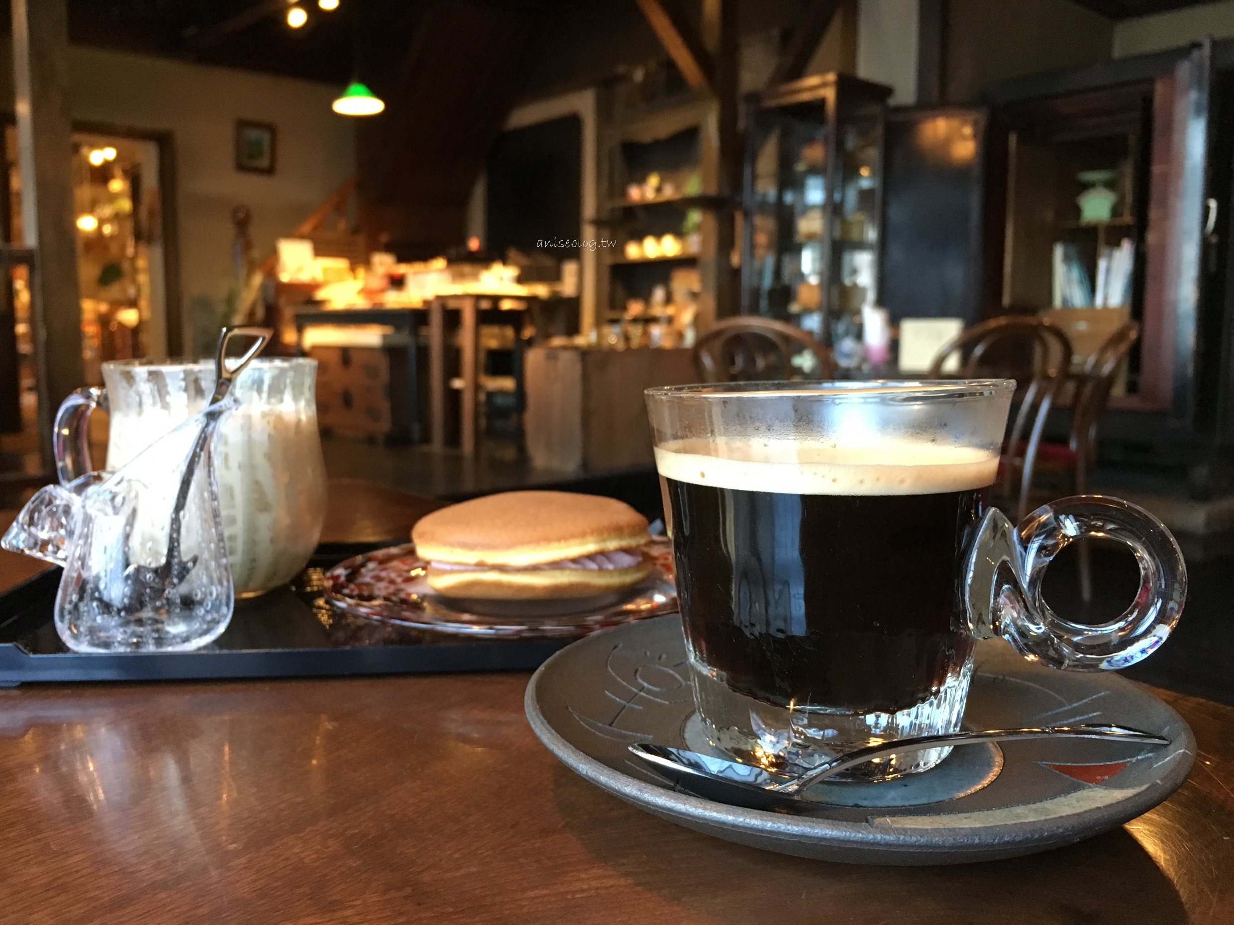 北海首家邮政咖啡体验：装修风格颜值在线，饮品10元起一杯