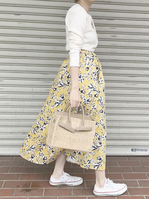 http://wear.jp/