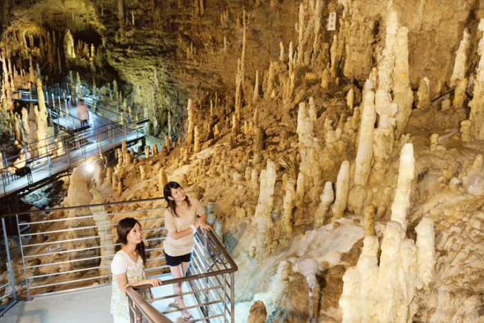 沖繩世界文化王國·玉泉洞
