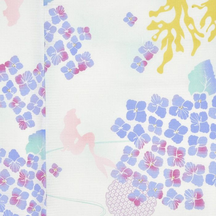 日本迪士尼網路商店浴衣特輯公主系列浴衣小美人魚白色紫陽花繡球花浴衣圖案近照