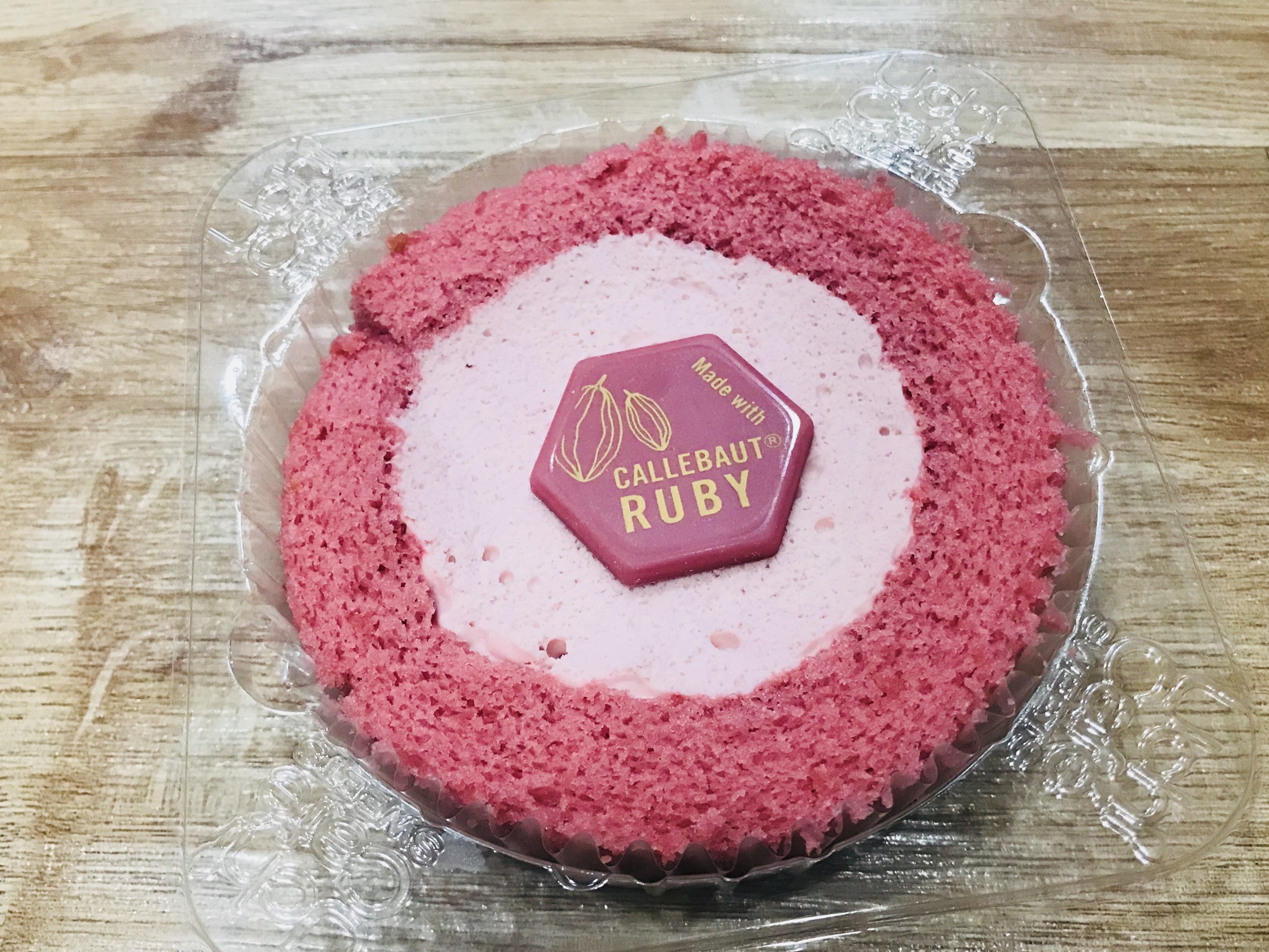 RUBY粉紅巧克力蛋糕卷