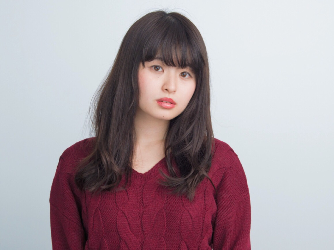 しっとり落ち着いた印象で注目の的! Reina