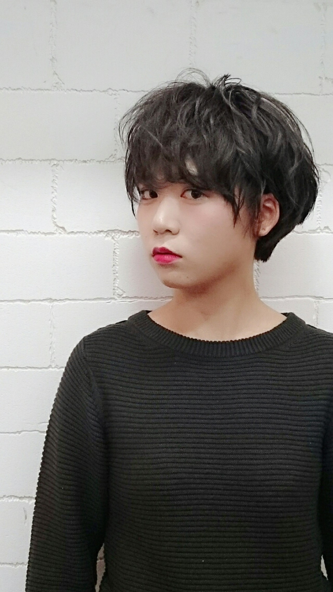 透明感がやわらかでクールな印象のすけ感ショート♪ Aiko Sakuramoto