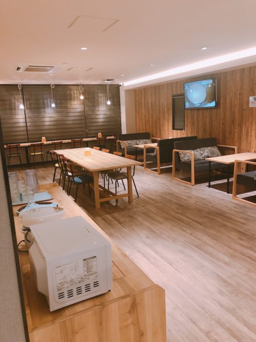 smart stay SHIZUKU京都駅前 kyoto ekimae 雫井膠囊旅館用餐區