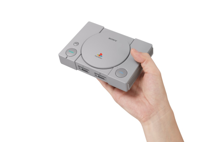 PLAYSTATION CLASSIC