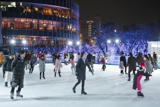 MIDTOWN ICE RINK in Roppongi