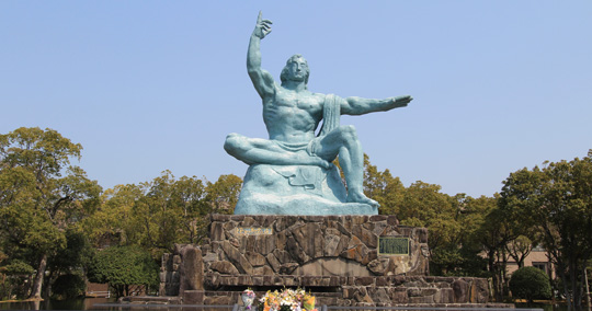 長崎旅遊推薦觀光景點_平和公園原爆資料館