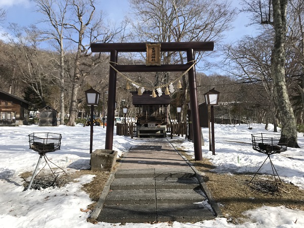 支笏湖神社