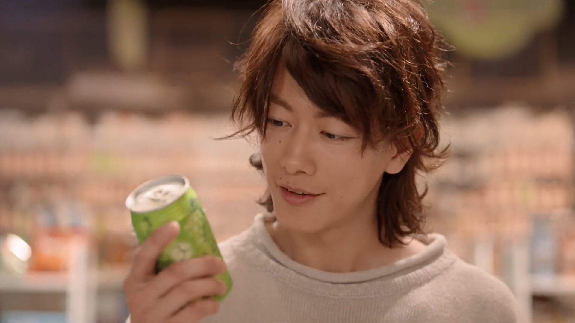 2019年氣泡酒ほろよい微醺新登場!蜷川實花x佐藤健x澤尻英龍華