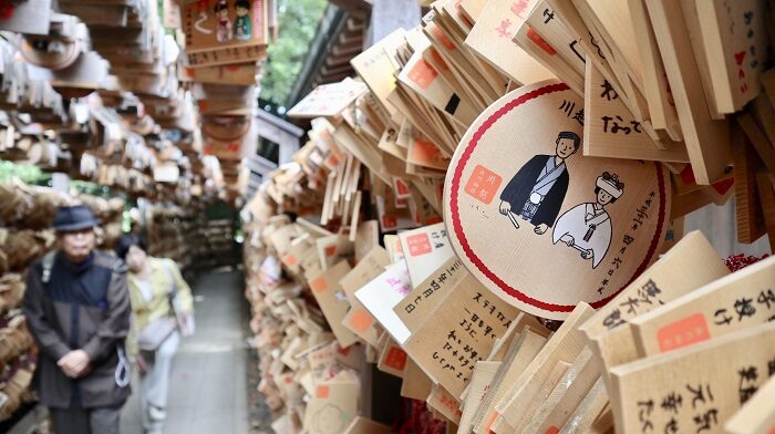 川越冰川神社_夫婦御守