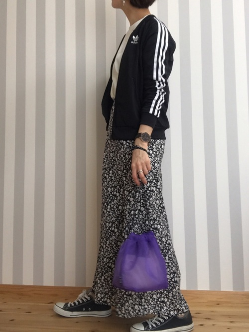 思夢樂 碎花長裙+運動外套