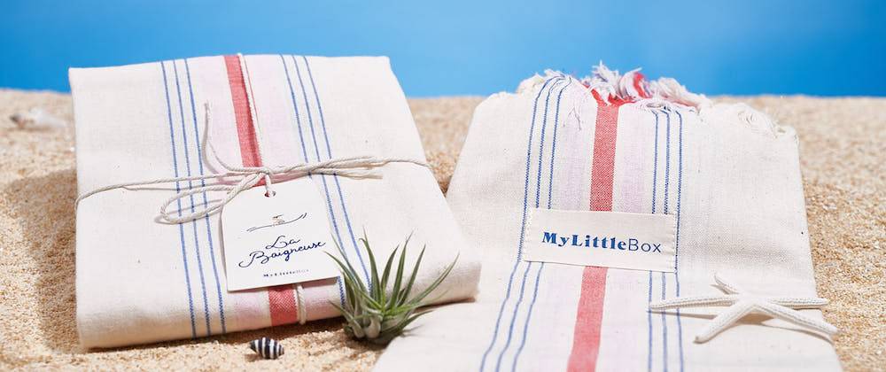 mylittlebox8月禮物盒萬用海灘巾