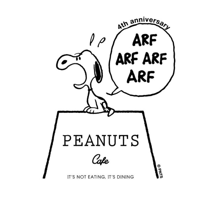 PEANUTS Cafe四週年LOGO
