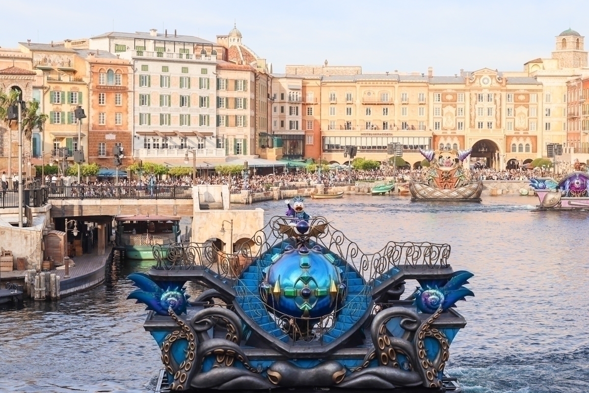 東京迪士尼海洋萬聖節 地中海港灣的娛樂表演「詭秘盛典」