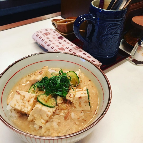 豆腐涼湯飯