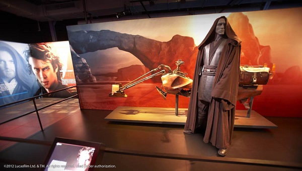 STAR WARS IDENTITIES 展