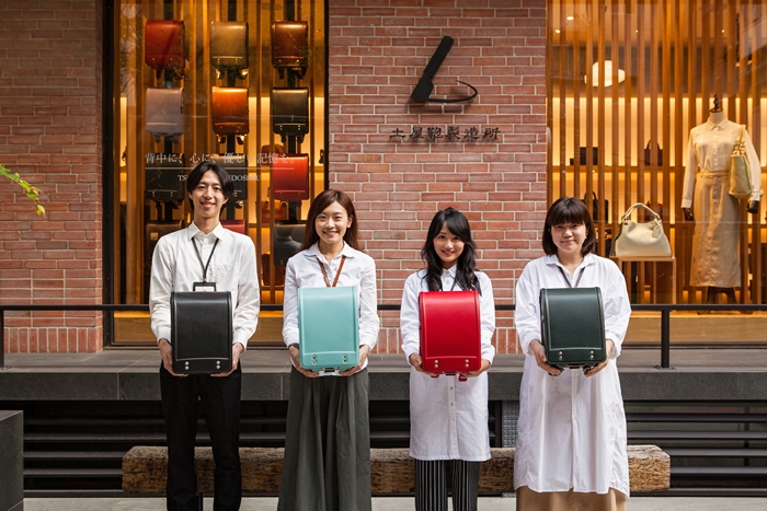 土屋鞄製造所 小學生書包首次在海外販售就在台灣!開放試背化身日本小學生,打卡還送限量好禮