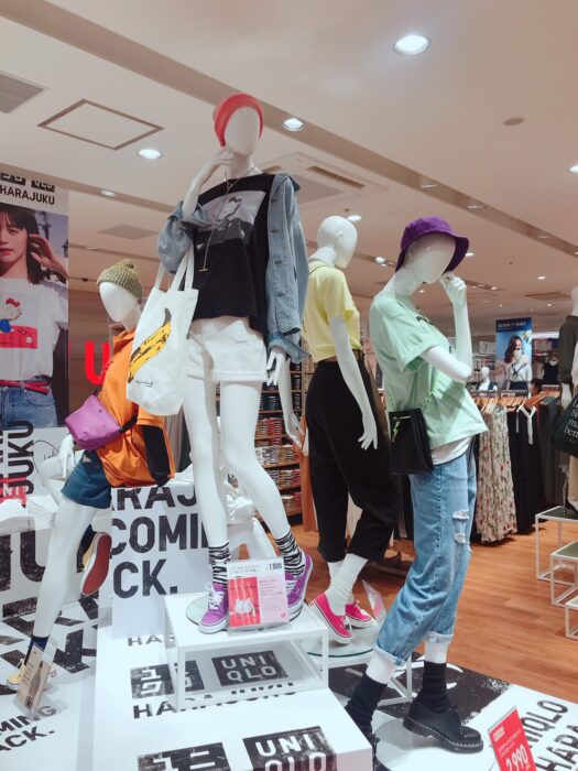 UNIQLO原宿店假人模特兒