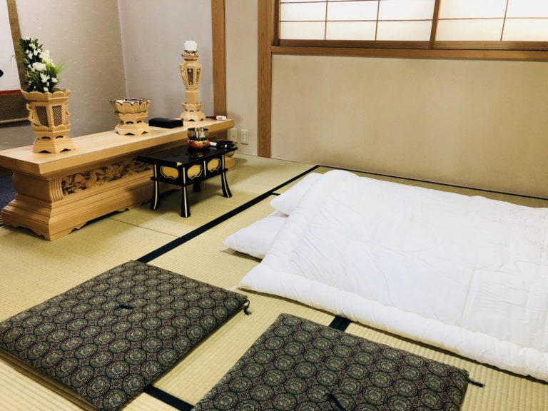 日本喪禮服裝解析 為什麼日本的新娘要和往生者一樣穿白衣呢?