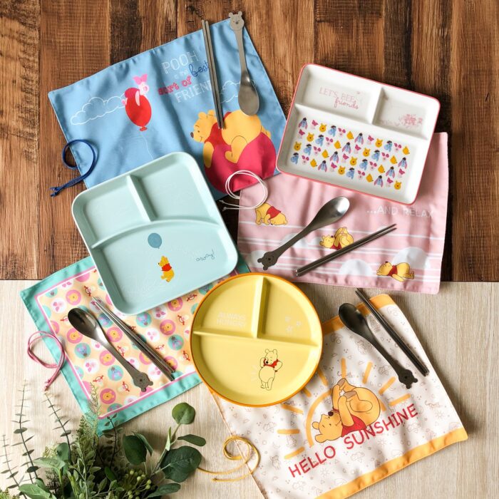 7-ELEVEN全店集點與迪士尼經典角色小熊維尼合作，推出「304不鏽鋼餐具組」及「陶瓷分隔盤」，讓你用餐也有心情