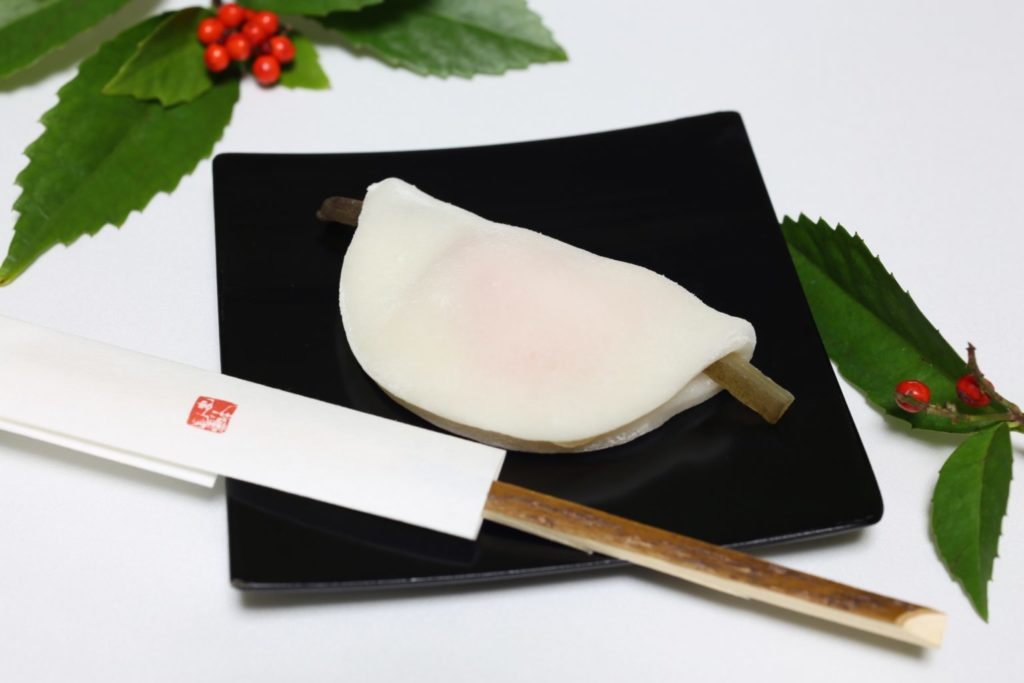 正月限定!日本皇室新年必吃的點心「花瓣餅」是什麼?