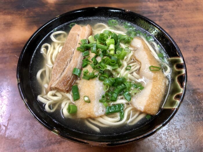 沖繩麵條 (沖縄そば )