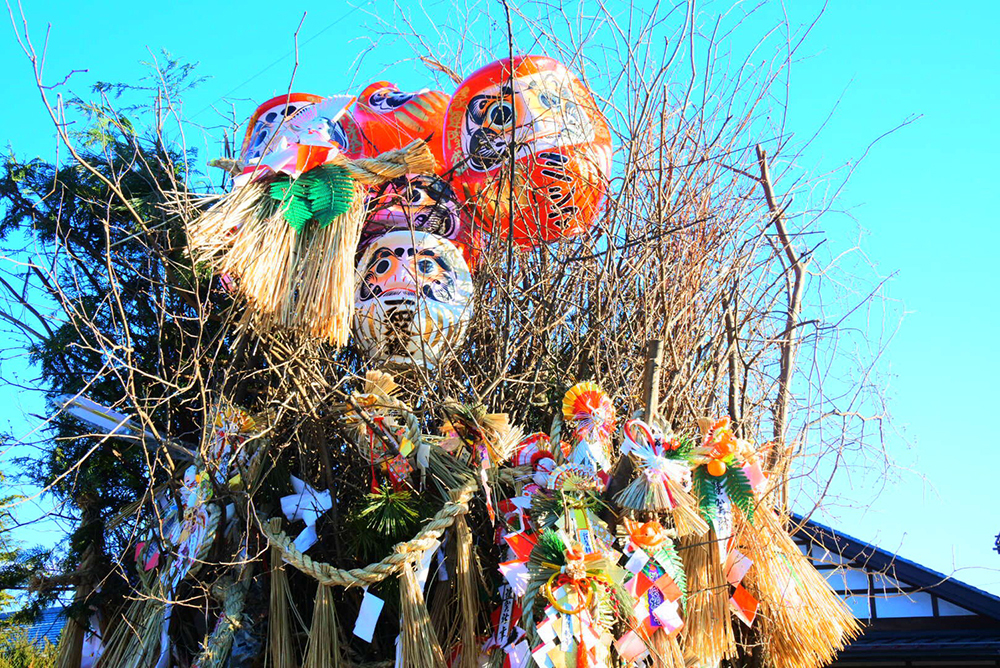 日本過年傳統燒火祈福儀式!什麼是左義長火祭?