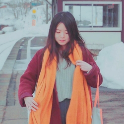 author 由於子小姐