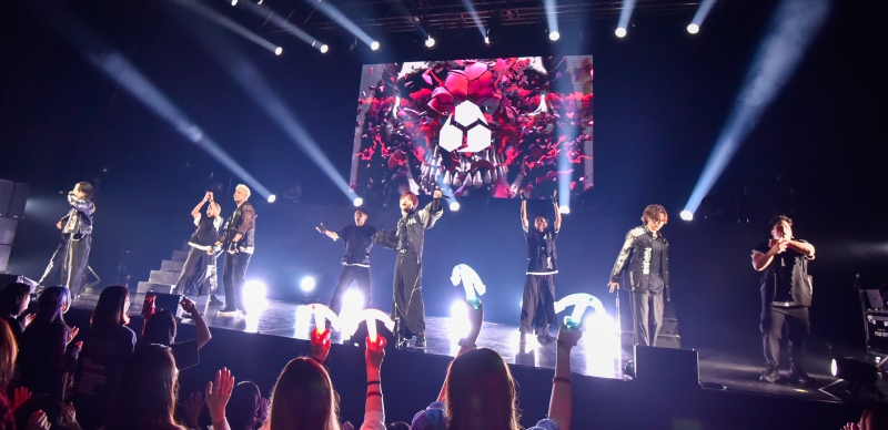 日本2.5次元型男團 ZIPANG OPERA 首次海外專場在台北 ，Google 翻譯竟成溝通利器！