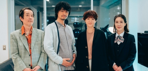 男性也能懷孕的話？Netflix 日劇《檜山健太郎懷孕了》齊藤工體驗懷孕之苦，上野樹里從不認帳翻轉成神隊友！