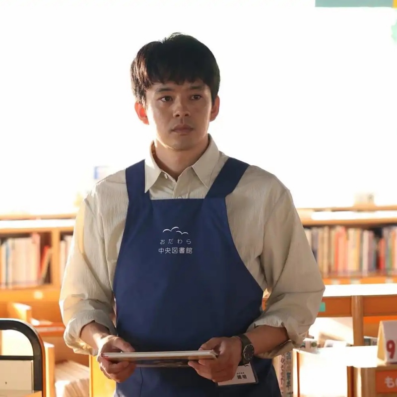 來認識日劇《海的開始》超亮眼配角「池松壯亮」,童星蛻變為實力派演員!