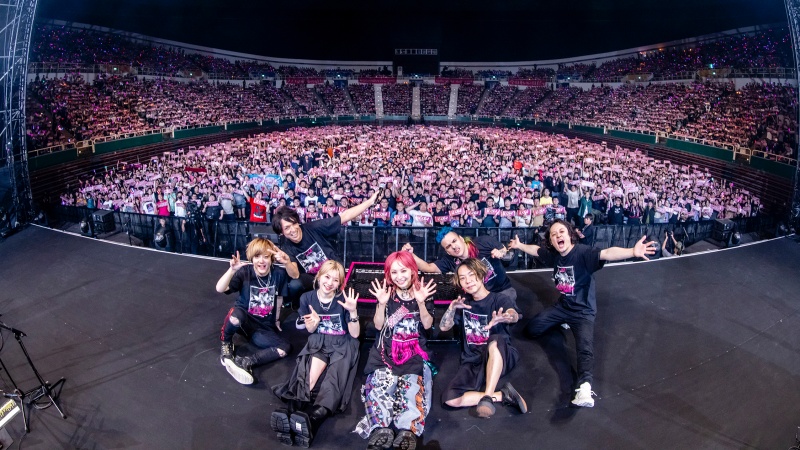 【現場報導】LiSA 睽違六年演唱會熱力嗨翻台北!展現誠意中文獻唱〈天黑黑〉,與粉絲相約下次攻蛋