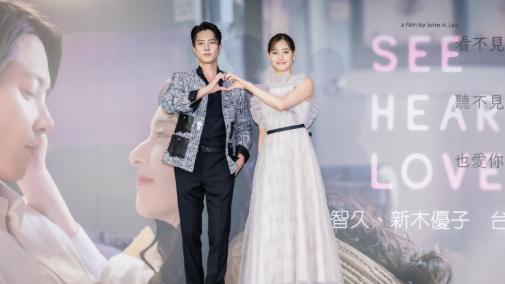 電影《SEE HEAR LOVE 看不見聽不見也愛你》上映!山下智久比愛心寵粉,新木優子「下次想當兄妹」