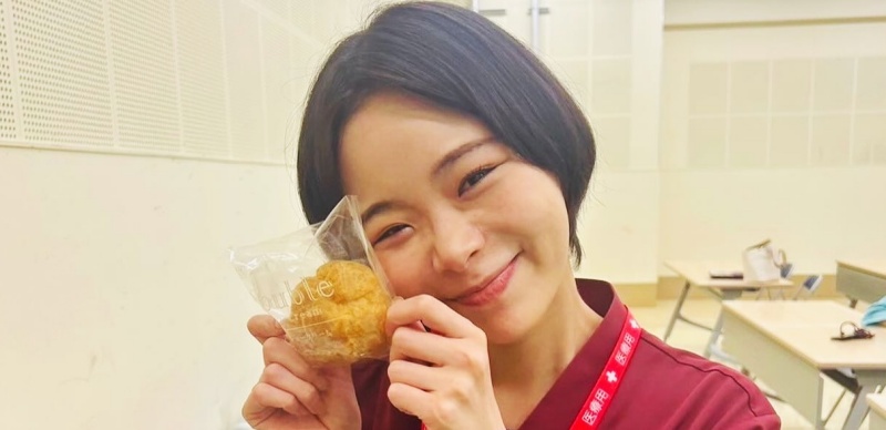 演員「趣里」演活日劇《黑色止血鉗》的可愛貓田，古靈精怪的魅力滿溢！