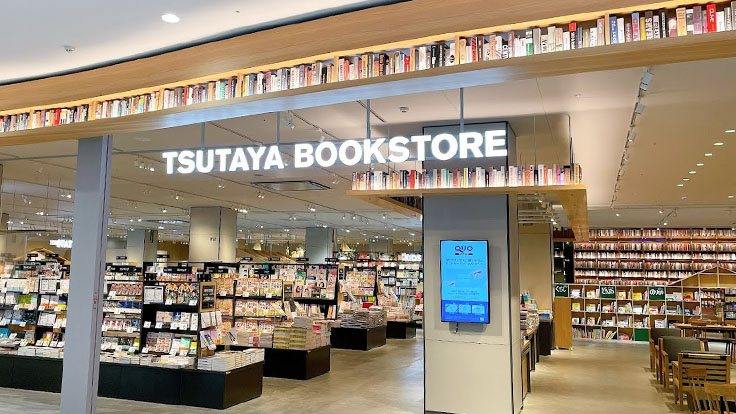 超震撼打卡書牆竟然在AEON MALL!名古屋必訪「TSUTAYA BOOKSTORE 則武新町」