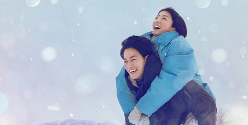 Netflix新作大解禁！佐藤健＆滿島光《初戀》 、《今際之國的闖關者》續篇 、松坂桃李＆仲里依紗一《我們離婚吧！》等作品上線日公開