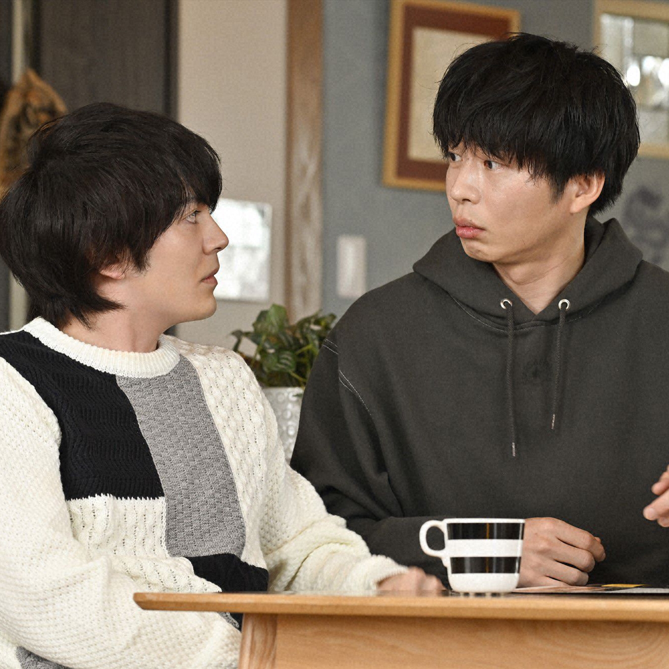 正宗續篇《大叔的愛-Returns-》新年開播 牧春 CP 展開新婚生活  竟讓林遣都淚灑記者會