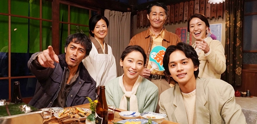 阿部寬、北村匠海電影《鳶》演繹寫實父子情！4月29日感動上映