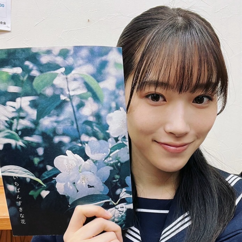 日本新生代美少女演員片岡凜,在日劇《解謊偵探少女》《女法官大人》表現出色亮眼!