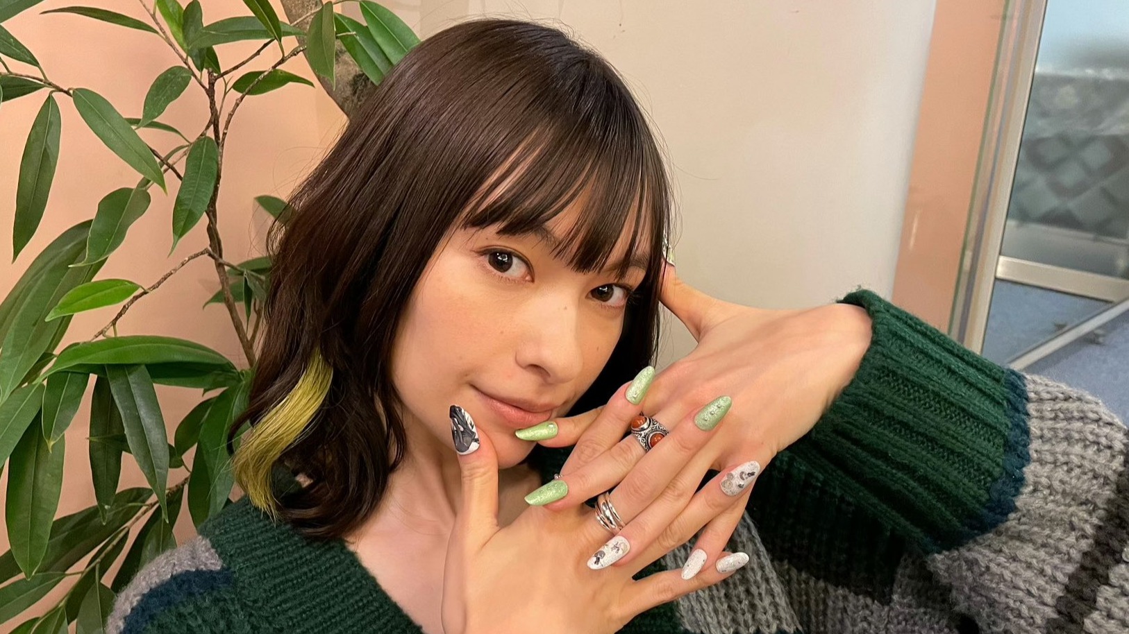 從模特兒轉戰演員的太田莉菜,成功扮演《下輩子我再好好過》的腐女小梅!