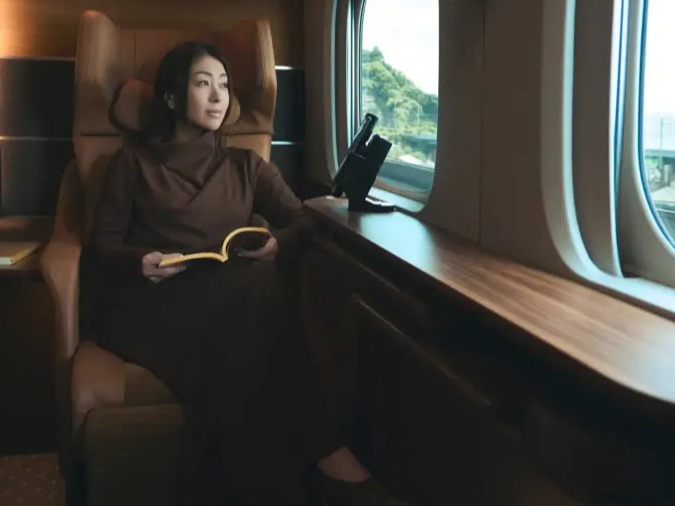 日本樂壇代表性歌姬宇多田光的新曲發表？松坂戶田的夫妻對決？日本最新廣告5選