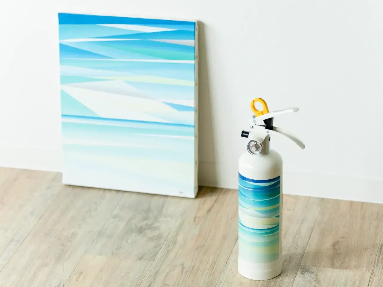 日本推出「藝術滅火器」願居家能遠離憾事！將防災與美學落實於日常