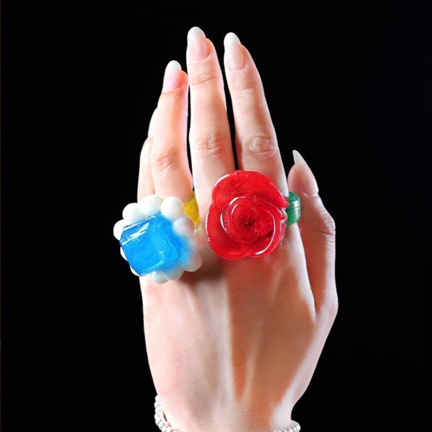 是手工糖果也是穿搭配件！PAPABUBBLE 「CANDY JEWEL 糖果珠寶」創意無限