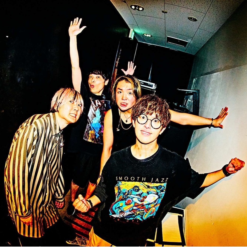 日本樂團 BLUE ENCOUNT來台開唱福利再加碼,「日劇男神」反町隆史親錄影片催票並喊話多吃美食!