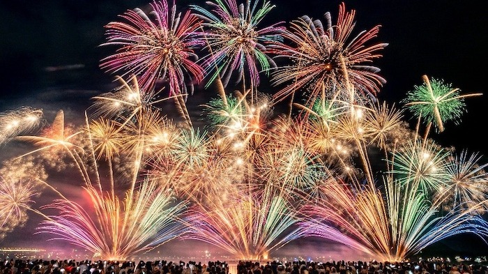 燃燒夏日魂！2026廣島6大煙火盛典 全城狂熱的40分鐘沉浸式視覺饗宴