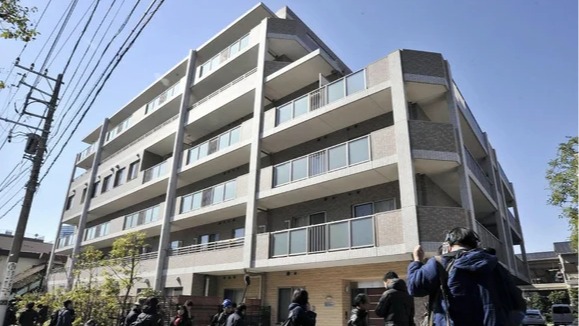 壓力讓照護員推落了三名老人?長照悲歌中誕生的野獸:「川崎老人之家連續殺人事件」