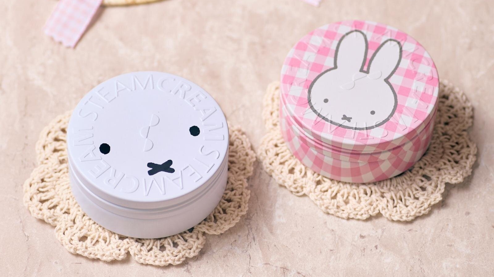 粉紅格紋搭配米飛兔太溫柔啦！STEAM CREAM 2026年讓保濕過程變得更可愛