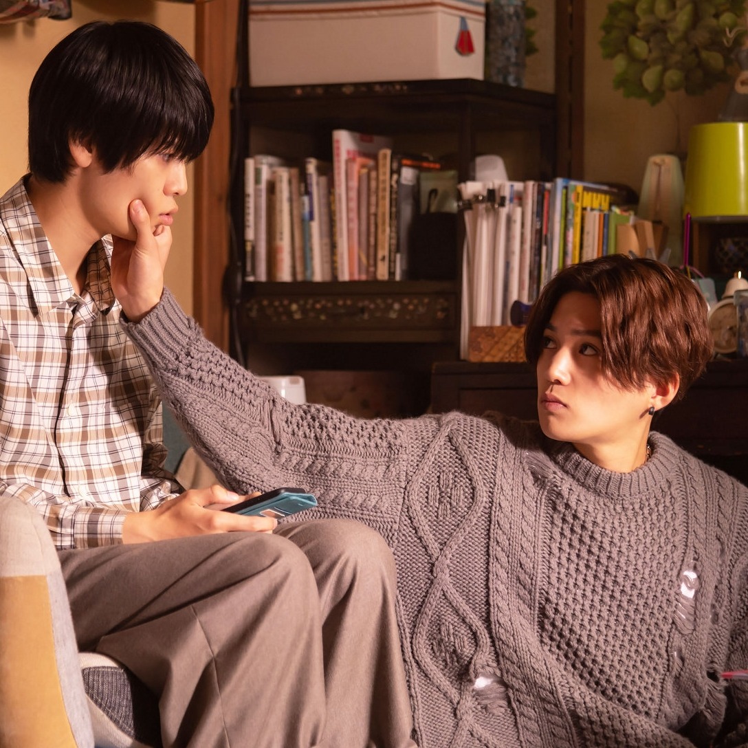 八木勇征曬萩原利久睡姿祝壽 《美麗的他電影版》定檔4月7日台日同步