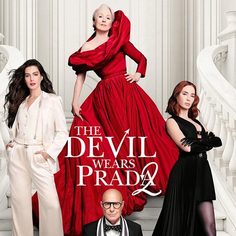 睽違20年！《穿著Prada的惡魔2》首映赤裸演出媒體寒冬裁員真相，安海瑟薇「日式V臉保養」封神成熱搜